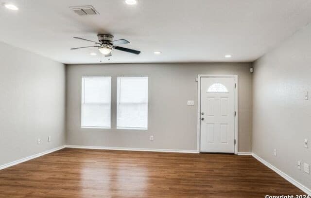 3743  Amber Leaf, San Antonio, TX 78245 — photo 4