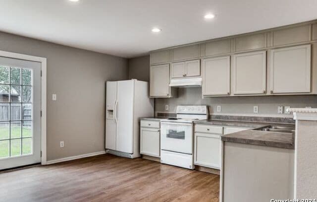 3743  Amber Leaf, San Antonio, TX 78245 — photo 6