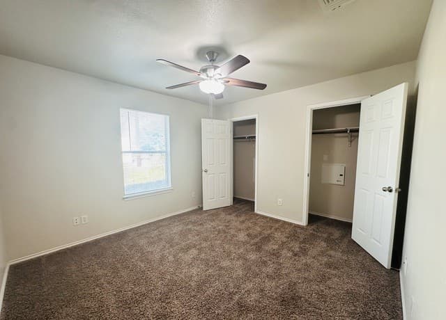 10818  Mathom Lndg Unit 2, Universal City, TX 78148 — photo 12