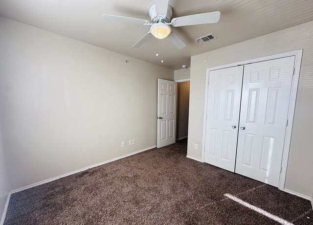 10818  Mathom Lndg Unit 2, Universal City, TX 78148 — photo 18