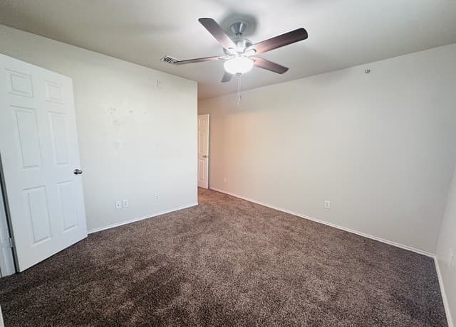 10818  Mathom Lndg Unit 2, Universal City, TX 78148 — photo 9