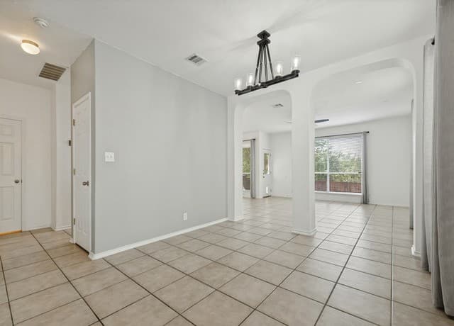 6758  Biscay Bay, San Antonio, TX 78249 — photo 2