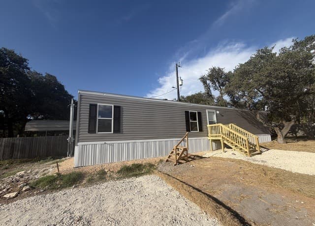 583  Lone Shadow Unit A, Spring Branch, TX 78070 — photo 2