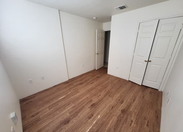 8019  Maverick Climb, San Antonio, TX 78250 — photo 5