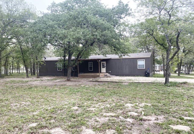 404  Hollow Oak, La Vernia, TX 78121 — photo 3