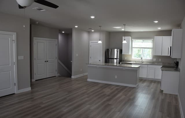 21502  James Charles, San Antonio, TX 78256 — photo 8