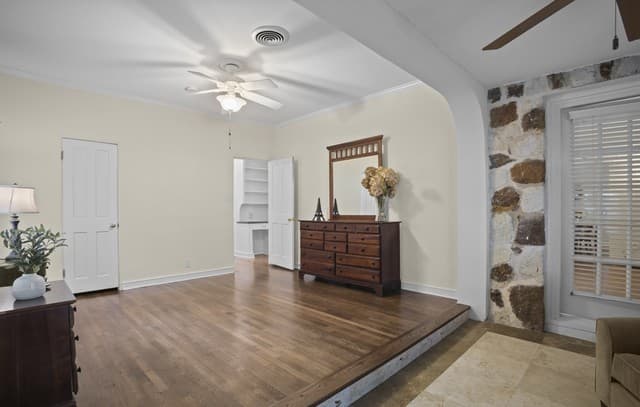 144  Greenlawn Dr, San Antonio, TX 78201 — photo 18