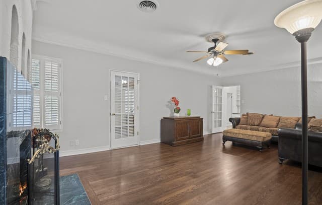144  Greenlawn Dr, San Antonio, TX 78201 — photo 4