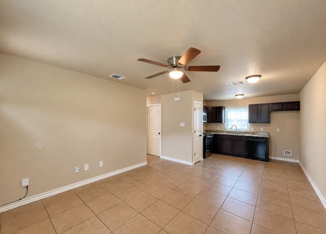 1221 N Navidad Unit 1, San Antonio, TX 78207 — photo 10