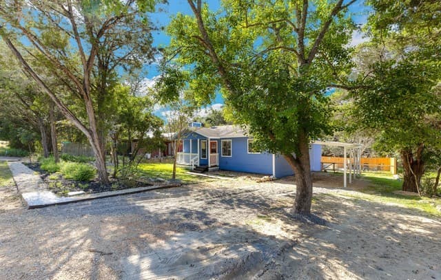 731  Hillside Loop, Canyon Lake, TX 78133 — photo 2