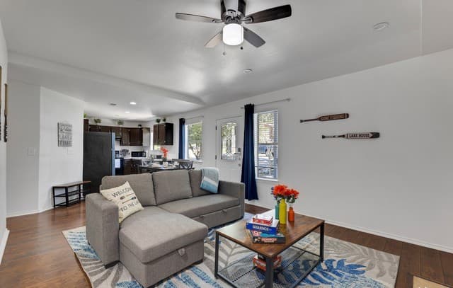 731  Hillside Loop, Canyon Lake, TX 78133 — photo 6