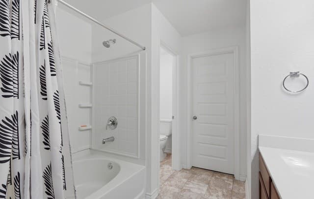 3243  Comanche Xing, San Antonio, TX 78224 — photo 19