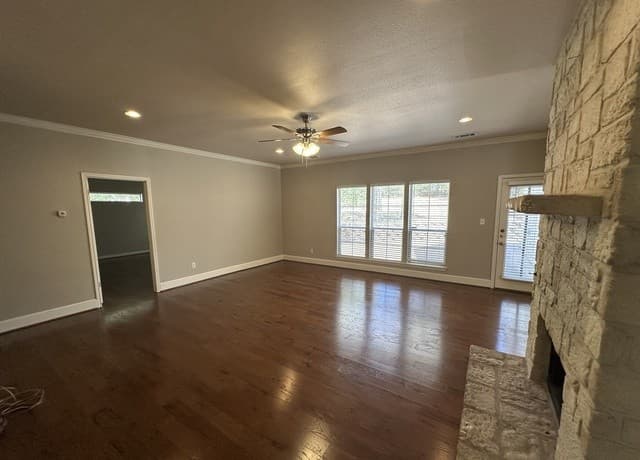 25160  Toutant Beauregard Rd, San Antonio, TX 78255 — photo 12