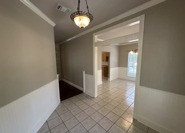 25160  Toutant Beauregard Rd, San Antonio, TX 78255 — photo 5