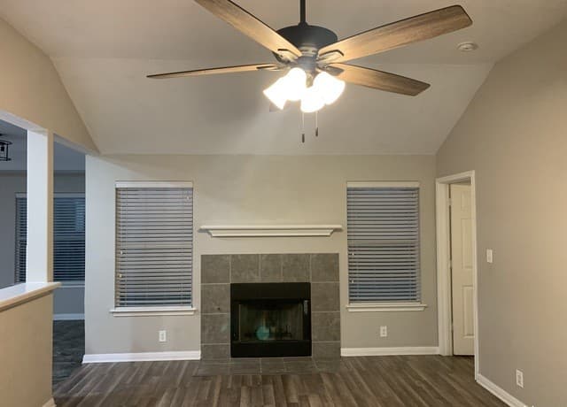 4618  Everett Loop, Converse, TX 78109 — photo 9