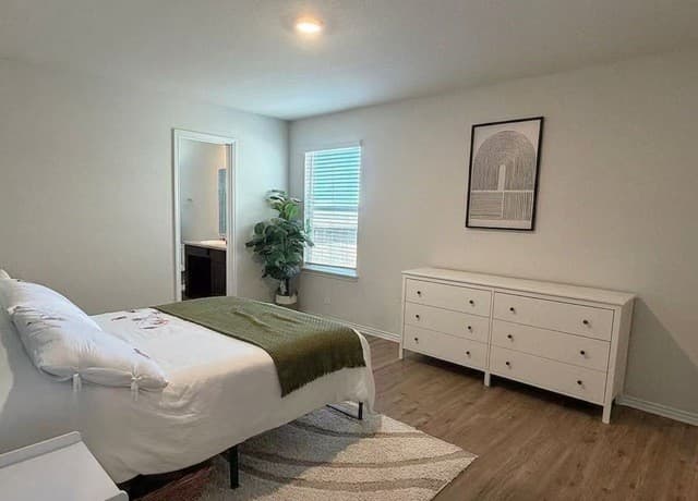 6631  Whisper Pond, San Antonio, TX 78252 — photo 7