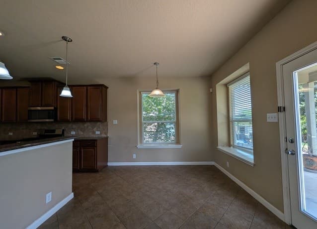 212  Oak Creek Way, New Braunfels, TX 78130 — photo 13