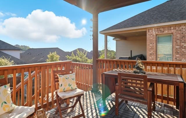 2838  High Castle Lane, San Antonio, TX 78245 — photo 14