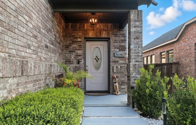 2838  High Castle Lane, San Antonio, TX 78245 — photo 3