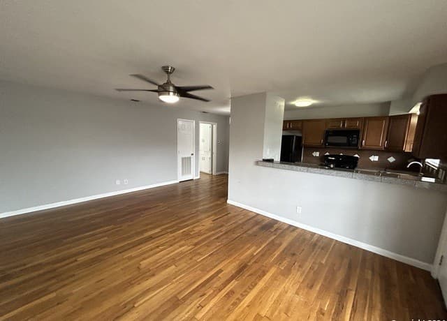 211  Natalen Ave Unit 211