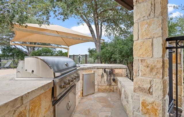 710  Caballo Trl, Canyon Lake, TX 78133 — photo 25