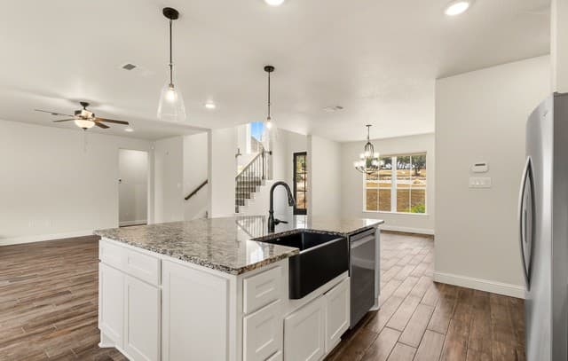 710  Caballo Trl, Canyon Lake, TX 78133 — photo 5