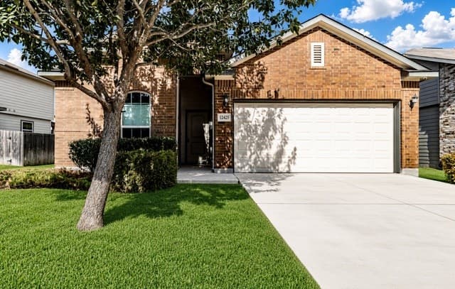12425  Belfort Pt, Schertz, TX 78154 — photo 3