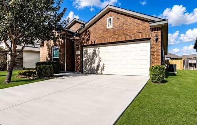 12425  Belfort Pt, Schertz, TX 78154 — photo 5