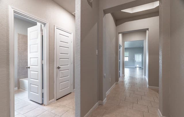12425  Belfort Pt, Schertz, TX 78154 — photo 8