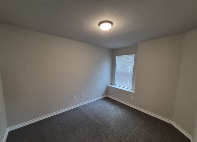 6311  Luglio Lane Unit 101, San Antonio, TX 78233 — photo 17