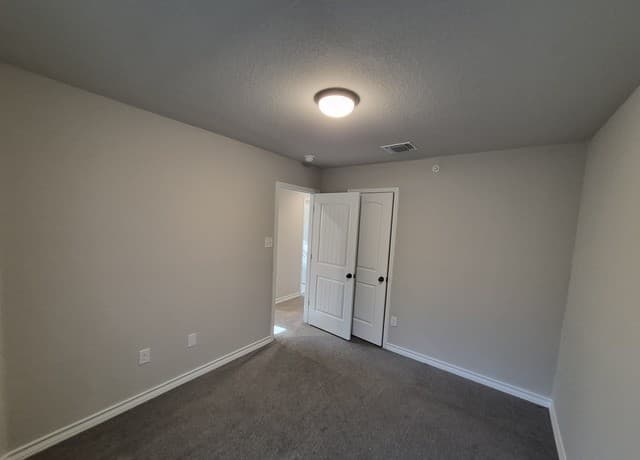 6311  Luglio Lane Unit 101, San Antonio, TX 78233 — photo 19