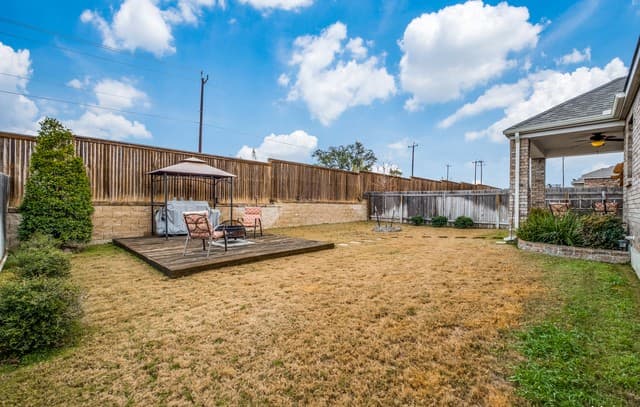 14535  Running Wolf, San Antonio, TX 78245 — photo 2