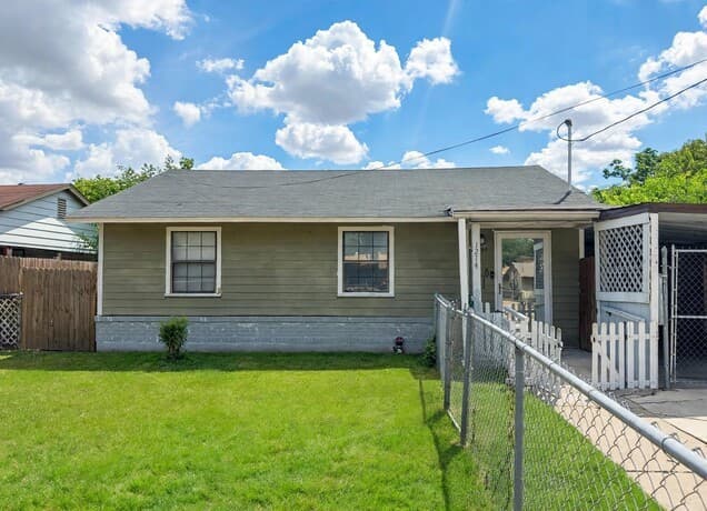 1214 McCauley