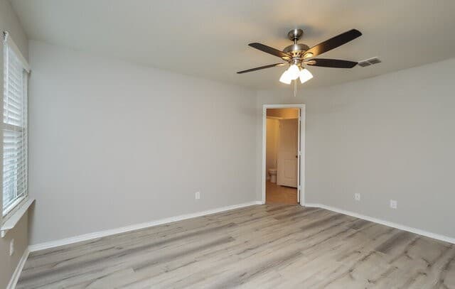 5714  Goliad Blf, San Antonio, TX 78222 — photo 8