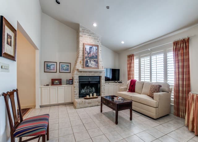 178  Oakwell Farms Pkwy, San Antonio, TX 78218 — photo 14