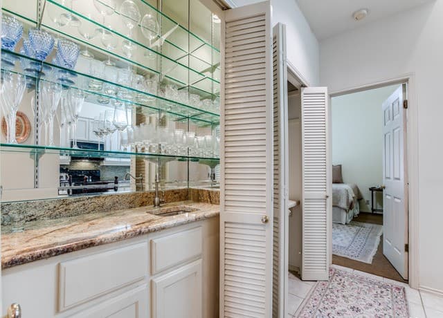 178  Oakwell Farms Pkwy, San Antonio, TX 78218 — photo 18