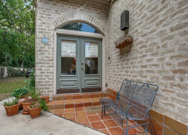 178  Oakwell Farms Pkwy, San Antonio, TX 78218 — photo 3