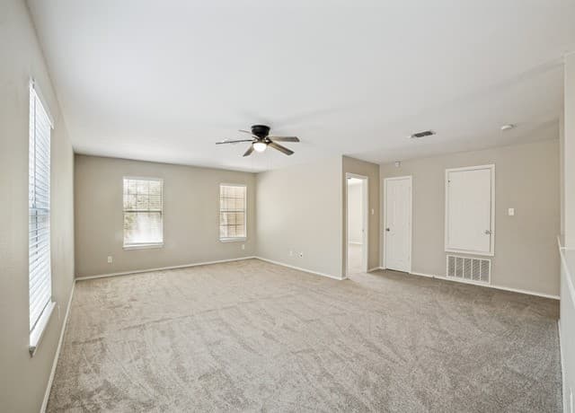 12811  Capri, San Antonio, TX 78253 — photo 6