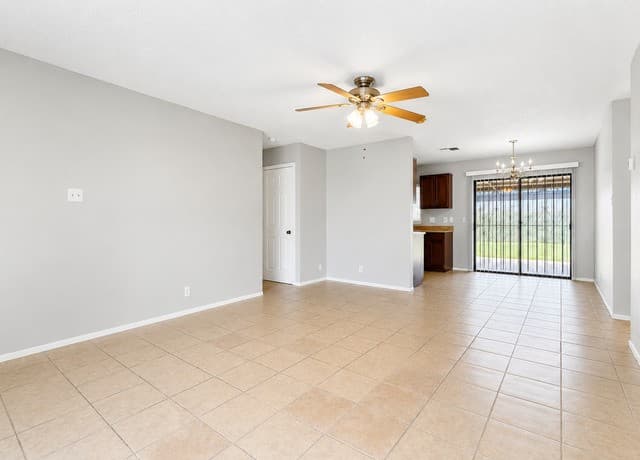 4948  Champlain, San Antonio, TX 78217 — photo 3
