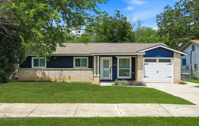 6707  Pear Tree