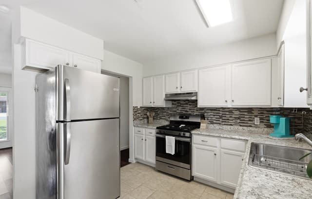 6707  Pear Tree, San Antonio, TX 78218 — photo 14