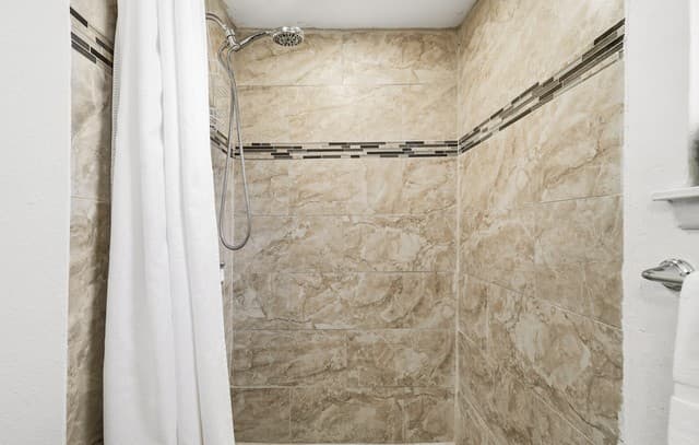 6707  Pear Tree, San Antonio, TX 78218 — photo 22
