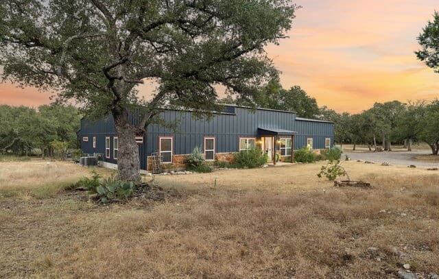 105  Dillard Lane
