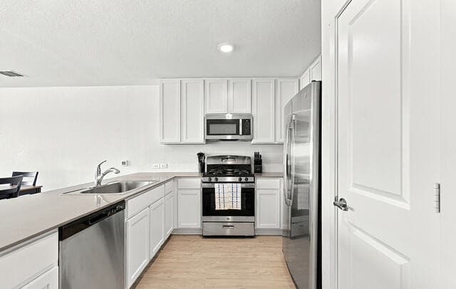 10723  Vesta Curv, San Antonio, TX 78224 — photo 15