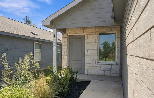 10723  Vesta Curv, San Antonio, TX 78224 — photo 3