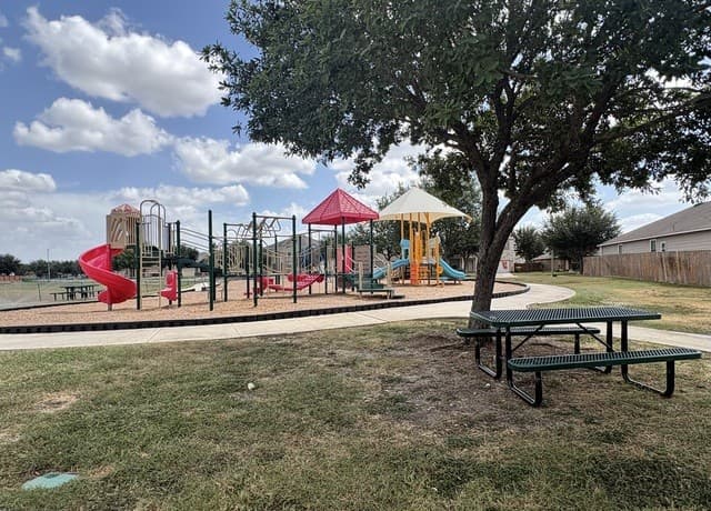 16626  Clydesdale Run, Selma, TX 78154 — photo 23