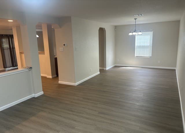 16626  Clydesdale Run, Selma, TX 78154 — photo 4
