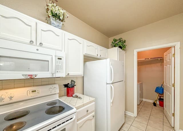 129  Chapel Hill Circle Unit 129, San Antonio, TX 78240 — photo 10