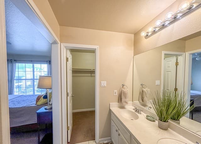 129  Chapel Hill Circle Unit 129, San Antonio, TX 78240 — photo 14