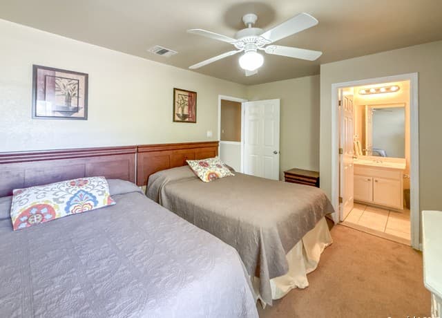 129  Chapel Hill Circle Unit 129, San Antonio, TX 78240 — photo 22